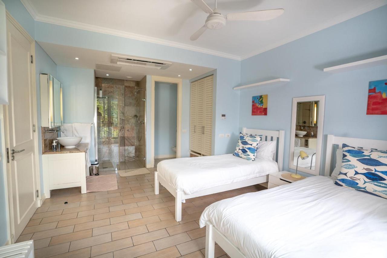 P146A13 - Eden Island Self Catering Apartment Self Check In 外观 照片
