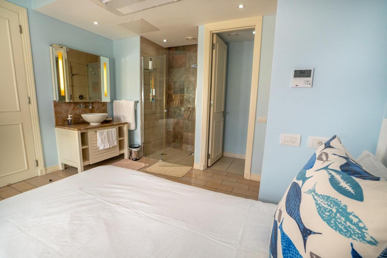 P146A13 - Eden Island Self Catering Apartment Self Check In 外观 照片