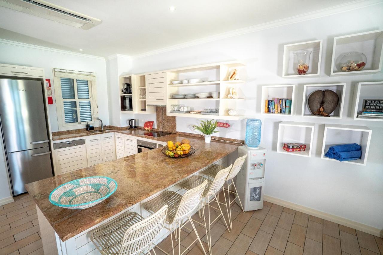 P146A13 - Eden Island Self Catering Apartment Self Check In 外观 照片