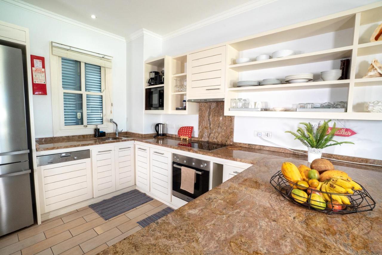 P146A13 - Eden Island Self Catering Apartment Self Check In 外观 照片