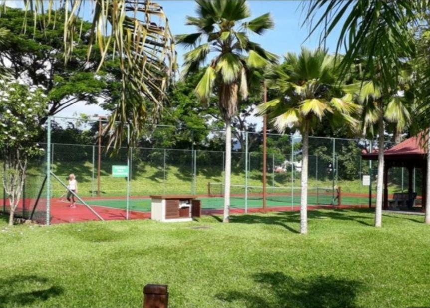 P146A13 - Eden Island Self Catering Apartment Self Check In 外观 照片