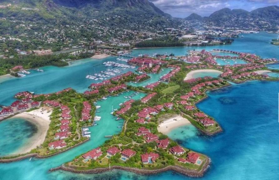 P146A13 - Eden Island Self Catering Apartment Self Check In 外观 照片